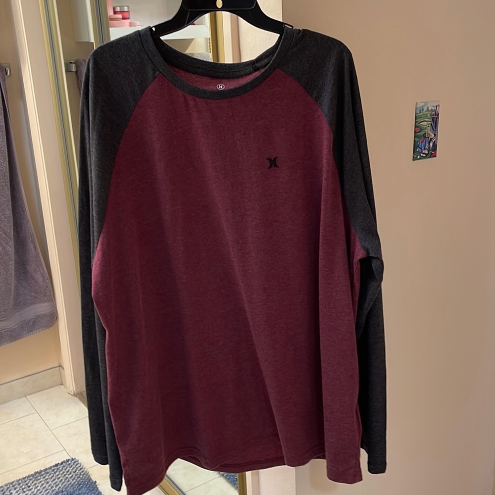 Hurley Baseball Style Tee